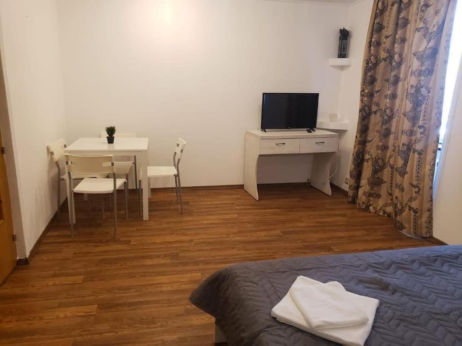 Studio Sforii In Brasov Ris Accommodation Екстер'єр фото